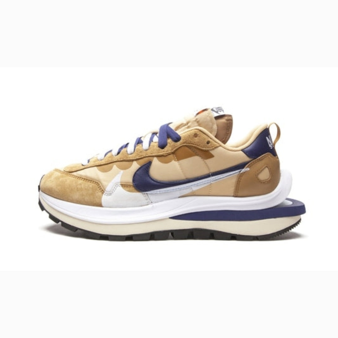 Nike Air Vaporwaffle Sacai