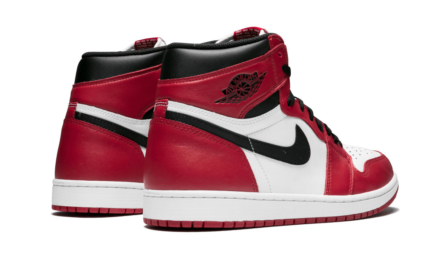 Air Jordan 1 High OG "Chicago"