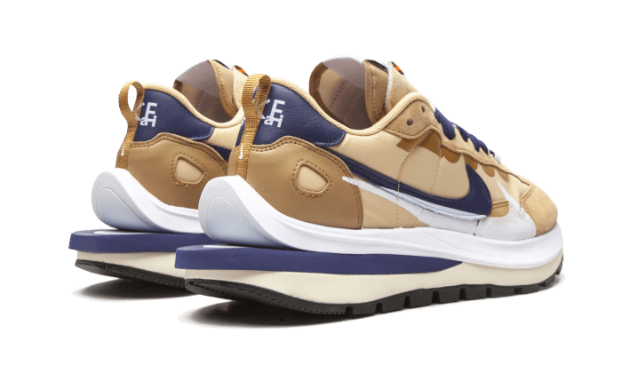 Nike Air Vaporwaffle Sacai