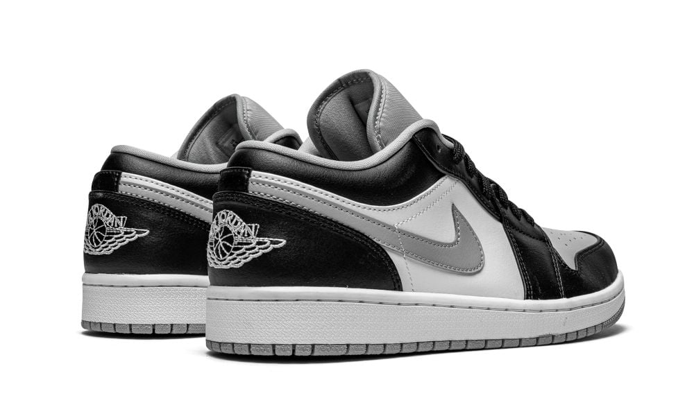 Air Jordan 1 Low "Light Smoke Grey"