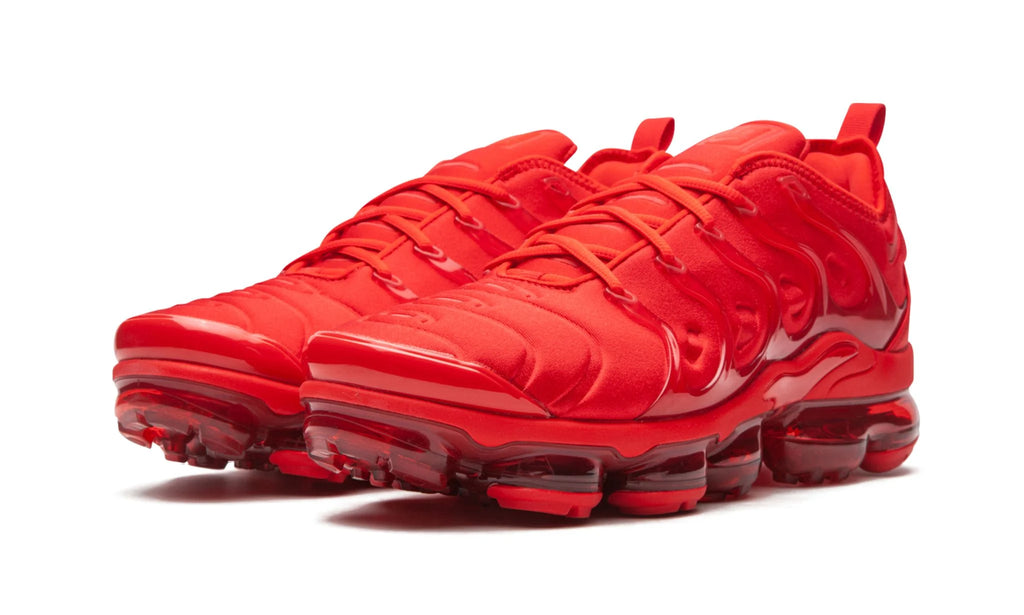 Nike Air Vapormax Plus ''Triple Red''