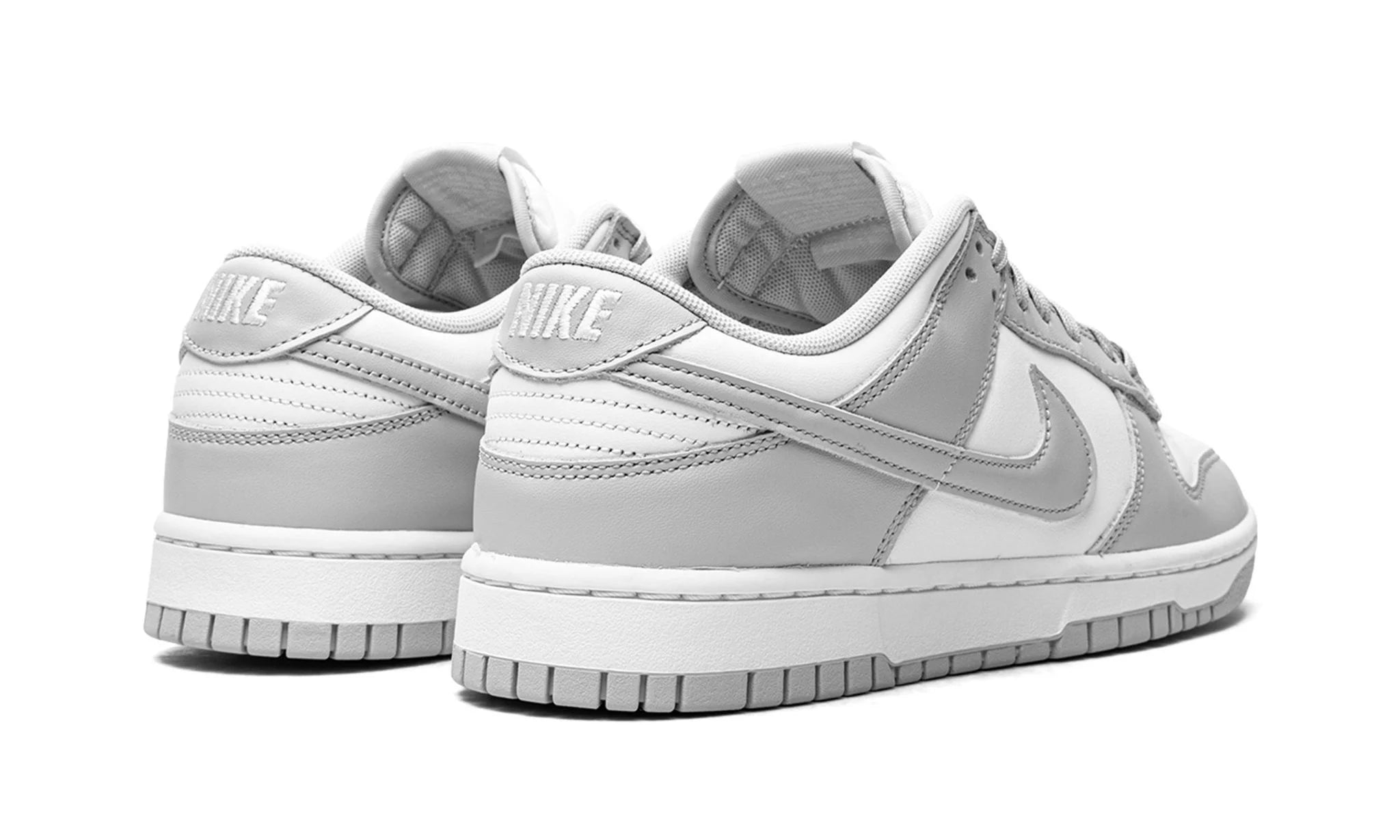 Nike Dunk Low “Grey Fog”
