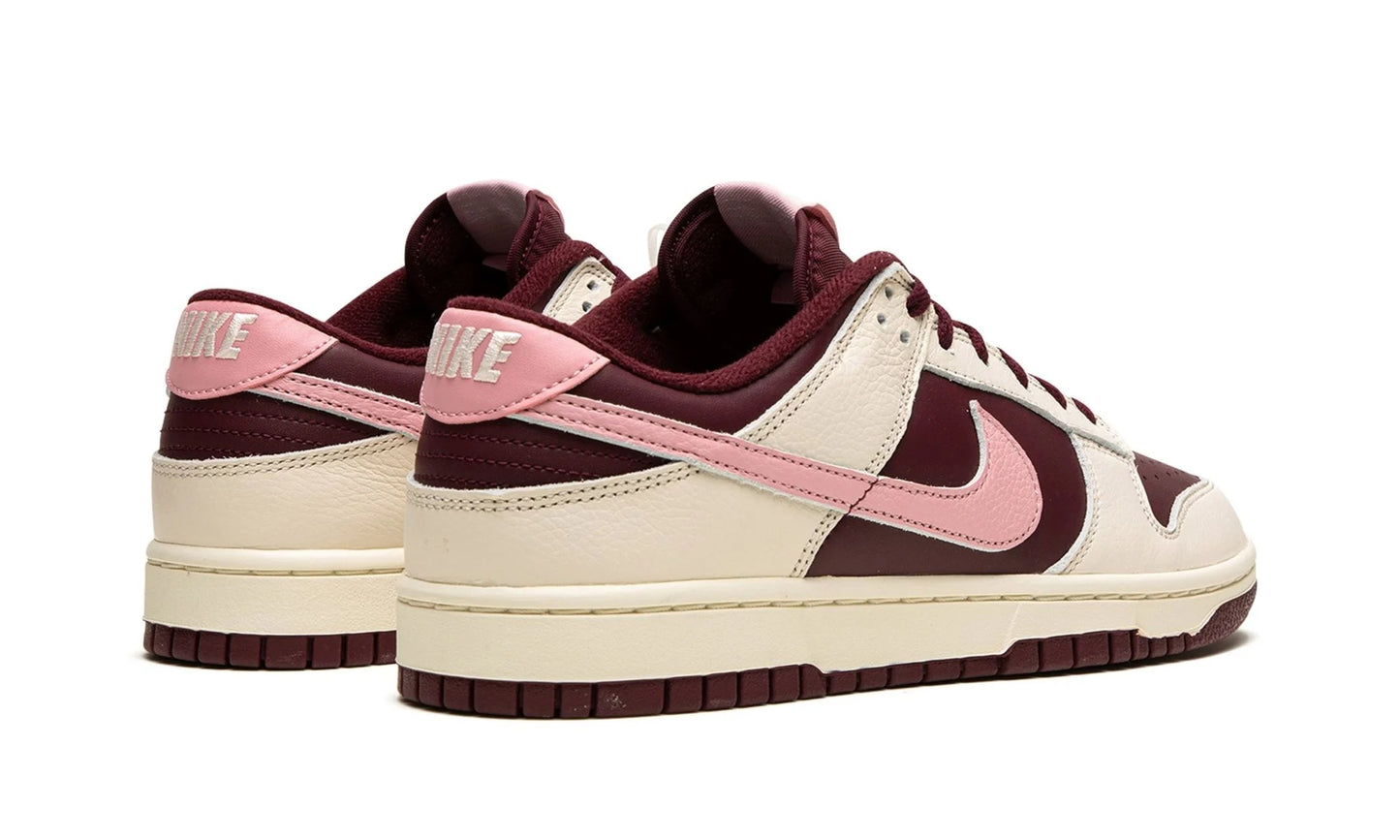 Nike Dunk Low "Valentine's Day 2023"