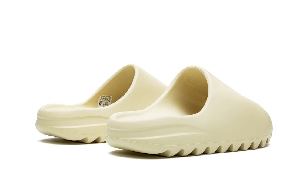Adidas Yeezy Slide "Bone"